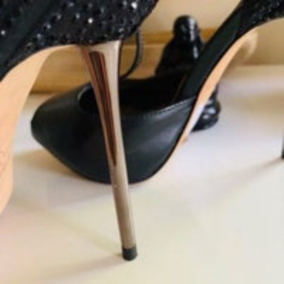 Sam Edelman Scarlett Spiked Heels - Picture 2 of 7